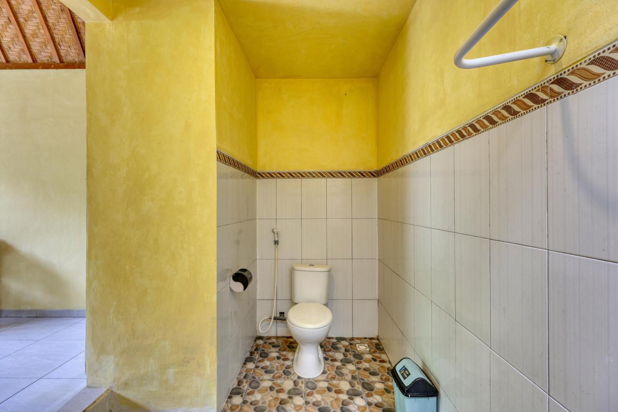 Maharga Bungalows Sakti Room photo